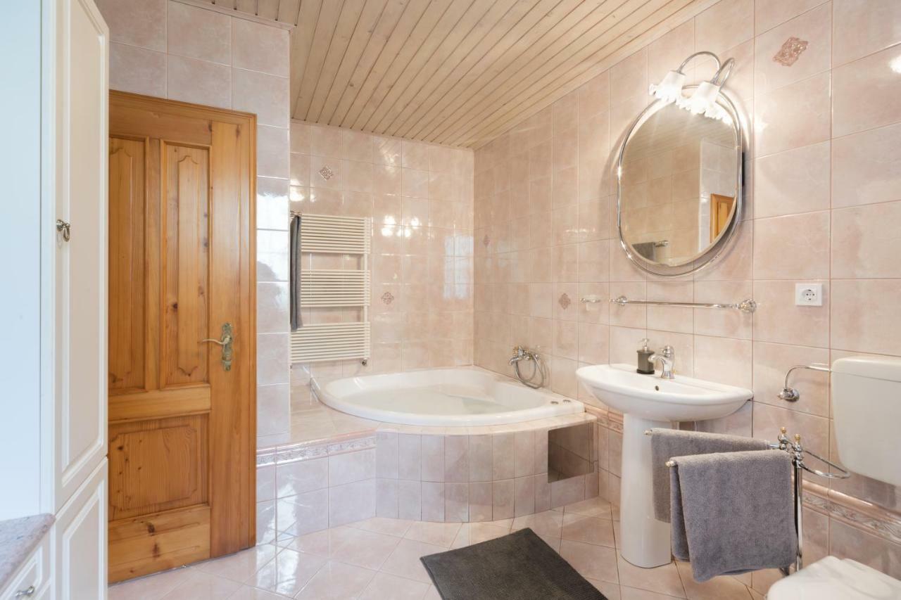 Vila Grad Bled - Sauna&Hot tub Luaran gambar